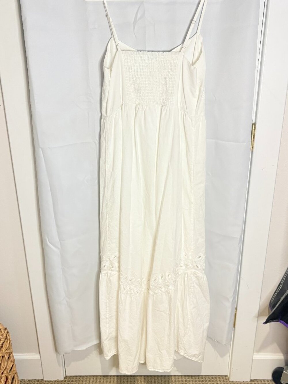 Z Supply White Citadelle Embroidered Linen Maxi Dress - Estimated size M - Picture 4 of 8